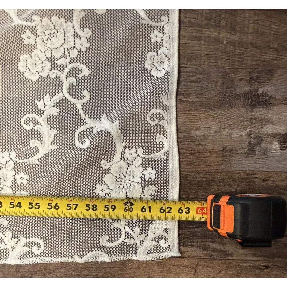 VTG Ivory Floral Roses and Scrolls Lace TABLECLOTH 63 X 117 Cottagecore
